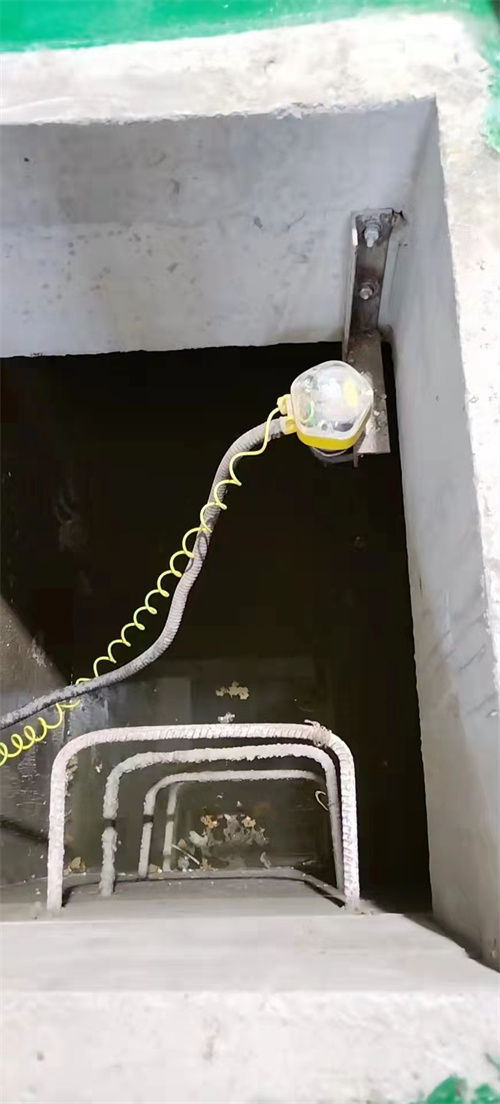 166176366321990.jpg 166176366321990.jpg